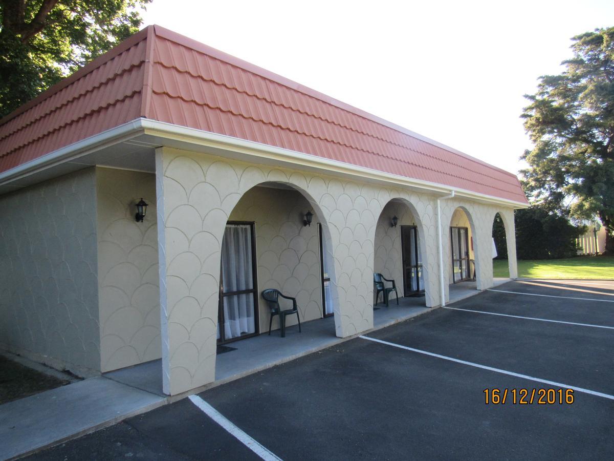 玛塔多尔汽车旅馆 Carterton 外观 照片